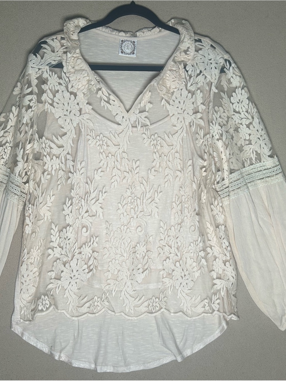XL Cream Floral Embroidered Lace Blouse, boho style attached tank top size XL